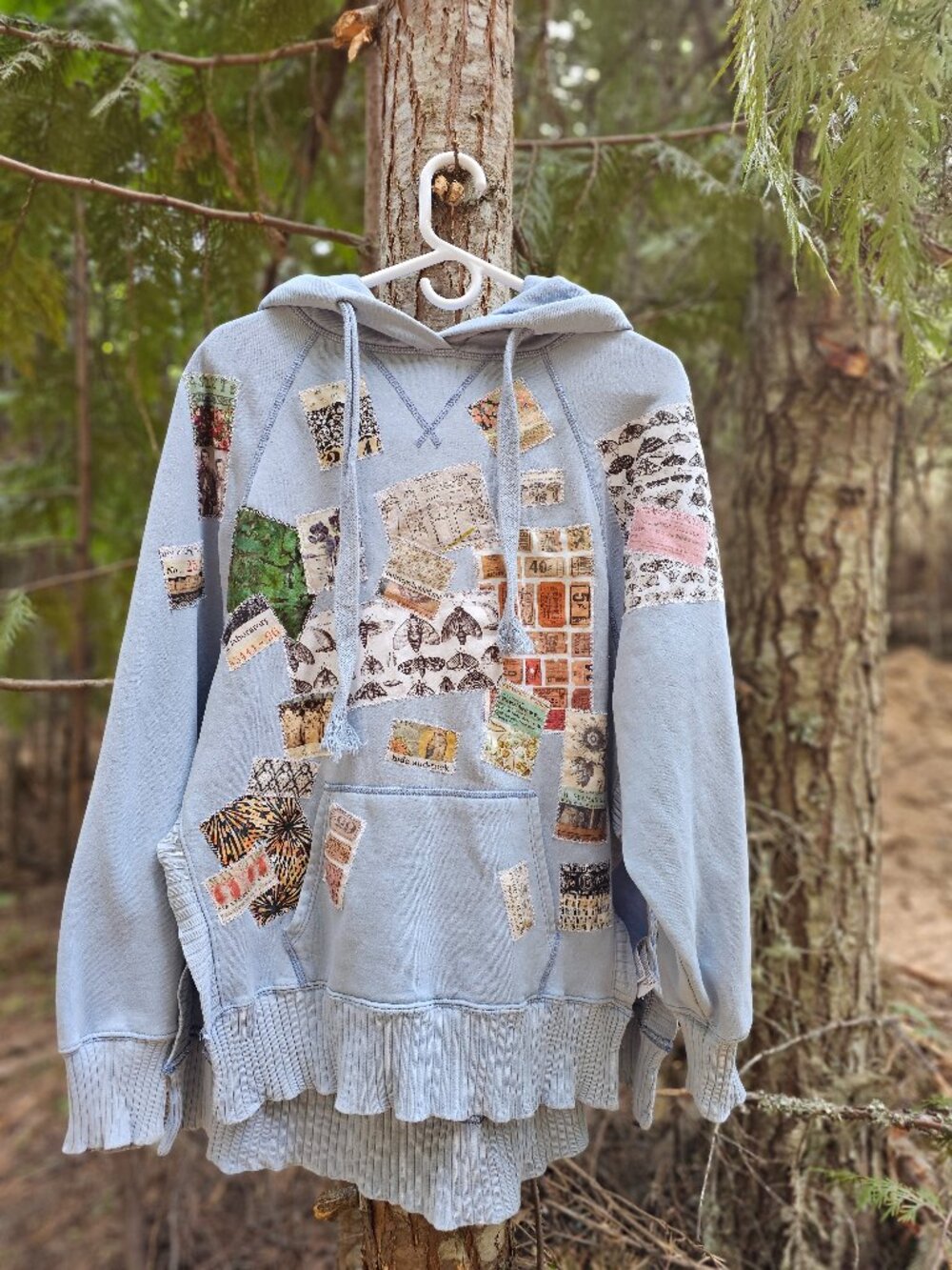 Vintage American Eagle Outfitters Light Blue Patchwork Graphic Hoodie
